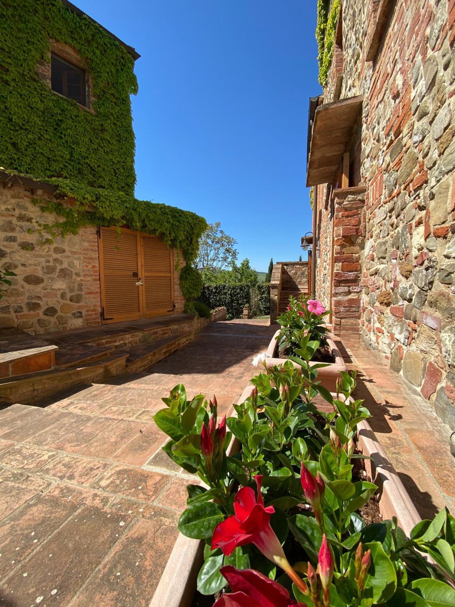 Agriturismo Borgo 7 Tigli - Apt 5 Montepulciano Stazione Buitenkant foto